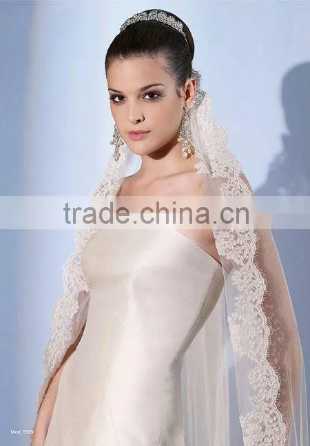 nice lace for wedding invitations