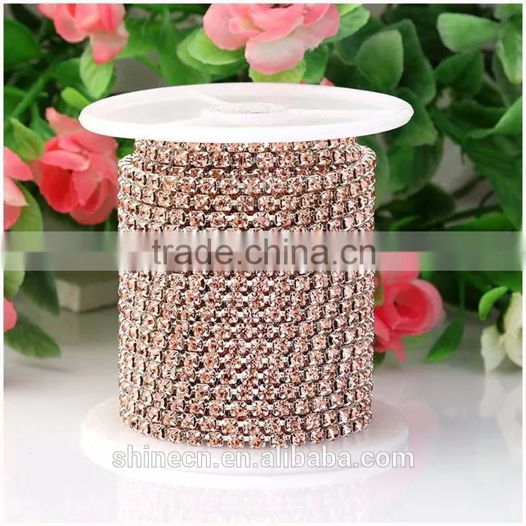 New design multicolor diy rhinestone YIWU Wholesale Hot Sale Hot fix Strong glue close Rhinestone cup chain