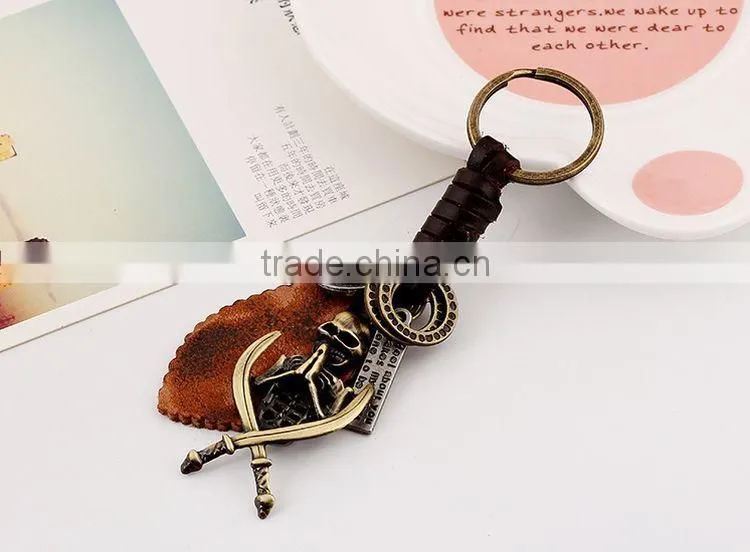 Hot Sale Leather KeyChain High Quality Fashion Skull Pendant Key Chain rings Vintage keyring Accessories
