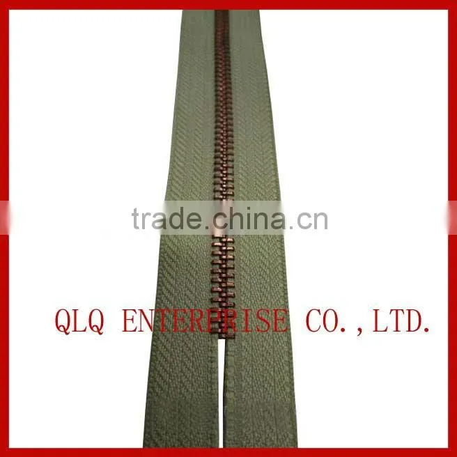 Metal Zipper with Colorful Teeth