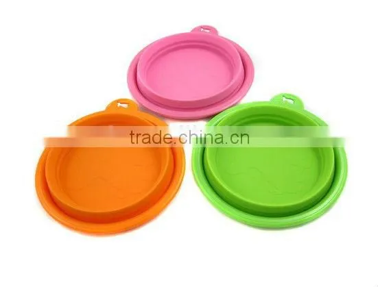 Foldable Silicone Pet Travel Bowl with Lid
