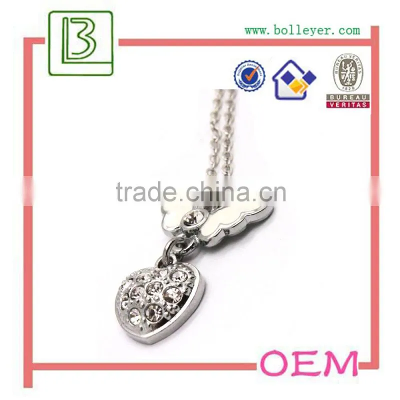 Unique Jewelry Design Wing And Heart Necklace With Diamonds