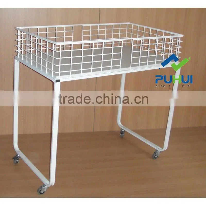 large square wire promotion counter