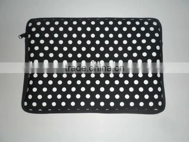 Neoprene sleeve for iPad