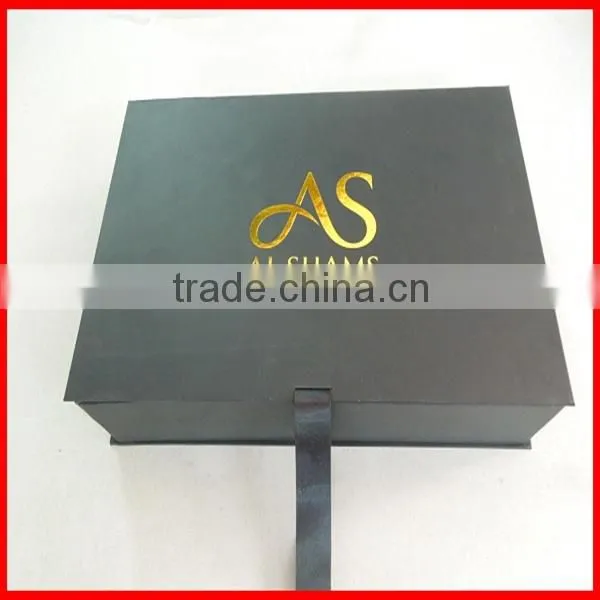 2014 black Luxury gold stamping matte lamilation paper Custom Gift business Suit Storage foldable black Box