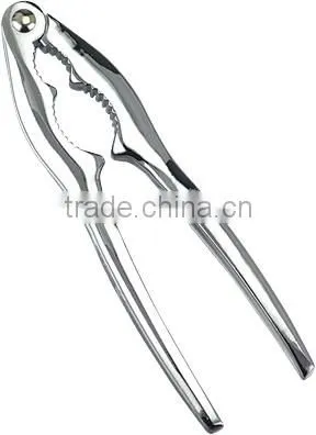Best selling 2015 new kitchen tools pecan nut cracker