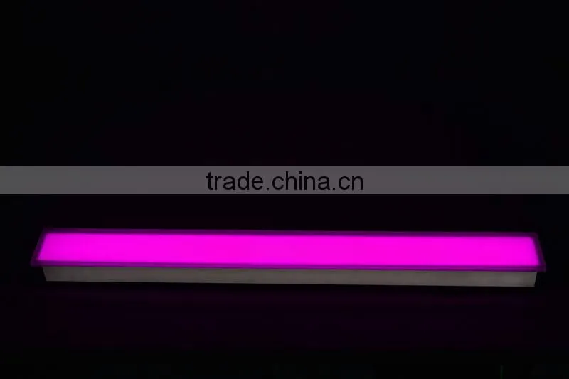 2016 new product 3 years warranty IP67 RGB 1000*28 off road led light bar