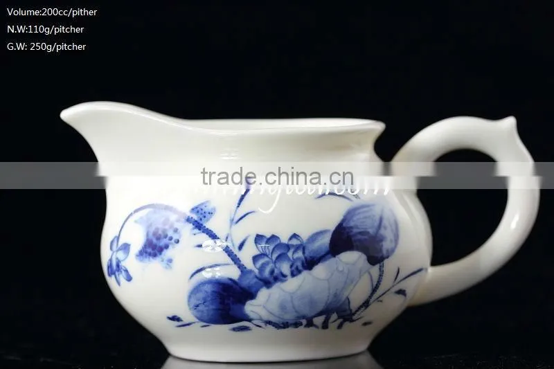 200cc "lotus" Painting Blue & White Ceramic water Pitcher
