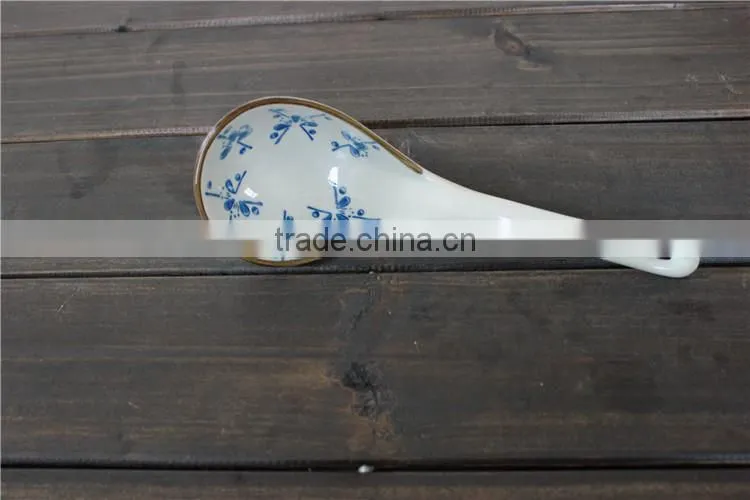 High quality SP-1537 Haonai factory directly big ceramic soup spoon