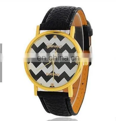 Fashion Women Casual Watches Ladies Wave Printing Wrist Watch Multicolor Leather Quartz Watch