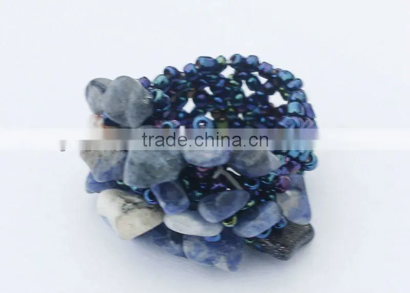 Magneite Chip stone Stretch Seed Glass beads Ring