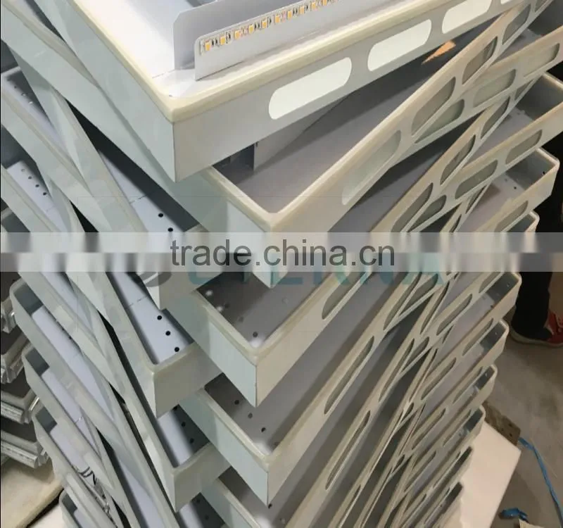 Modern Design 5mm Silver Glass Hotel Bathroom Mirror With Light