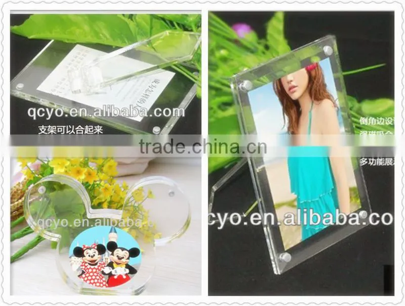 Acrylic photo stands