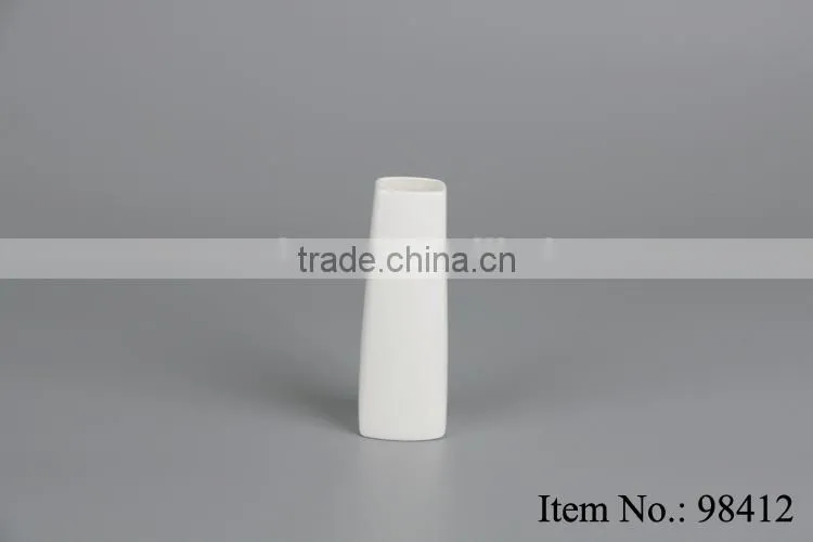 plain fine China ceramic vase