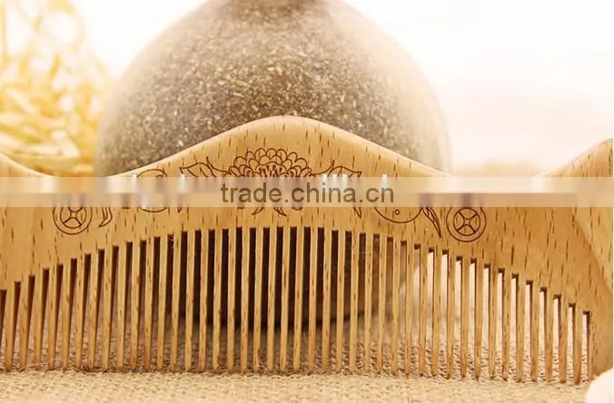 Hot sales promotion gift LOGO engraved hand made wooden comb