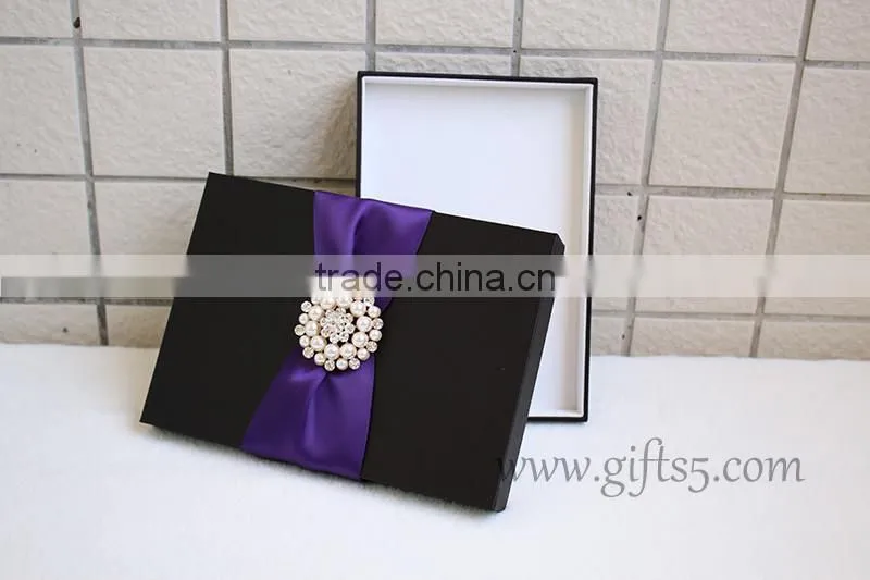 Gorgeous Handmade Luxury silk invitation boxes fow wedding