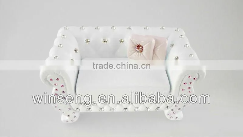 Wholesale Polyresin Decorative Sofa Jewelry Box with Swarovski Crystals
