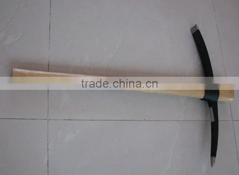 pick axe with wooden handle P402