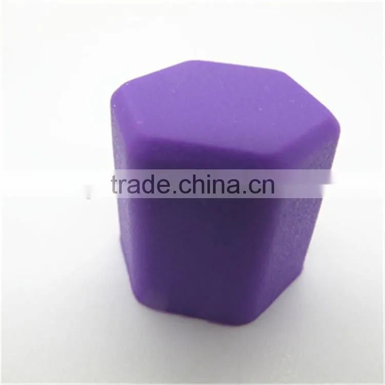 Made in china wheel bolt&nut wheel nut cover silicone car wheel lug nut cover