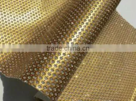 2013 fashion DERUN punching glitter leather fabric for bags