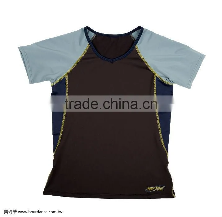 V neck 2 tone color short sleeve sportswear