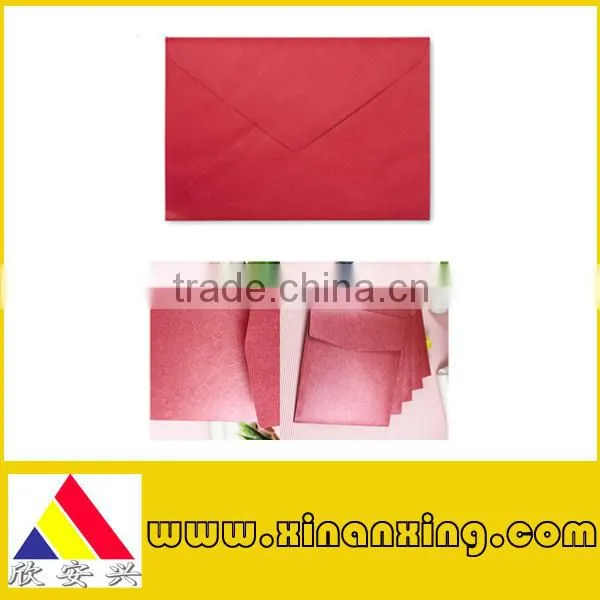 red paper envelope for the wedding