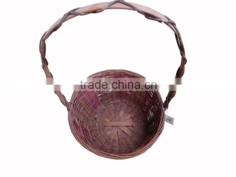 Fashionable bamboo gift basket