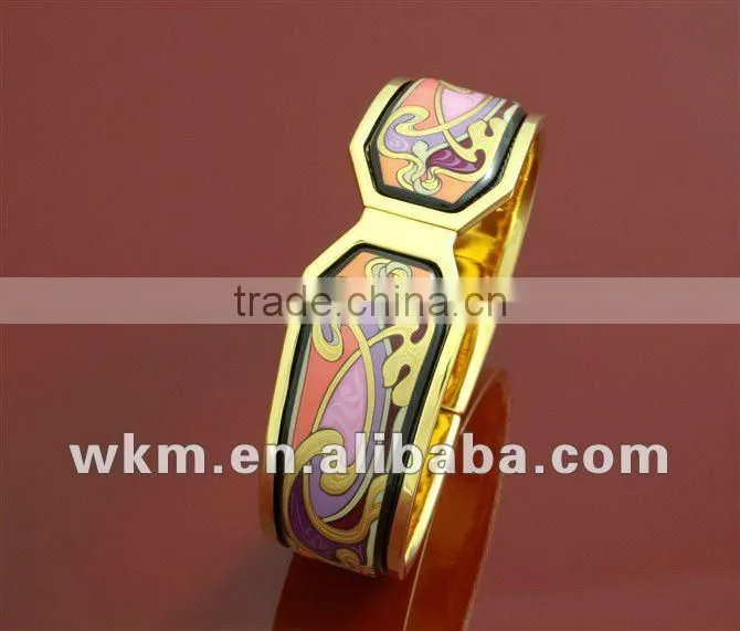 Unique Thin Metal Bangles