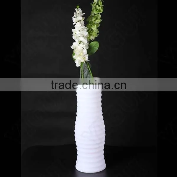 new arrival charging hot sale battery operation moving colours candle led light