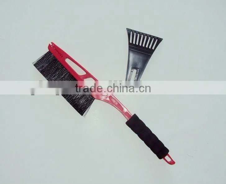 Snow Brushes With Ice Scraper,car plastic snow brush (RSCW-03)