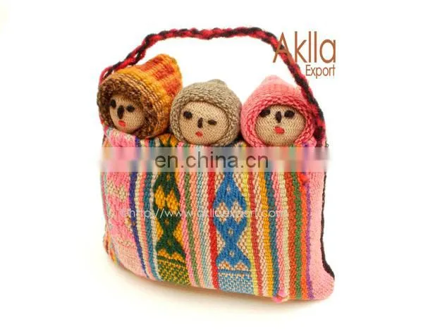 Beautiful Aguayo Pincushions Needle Case