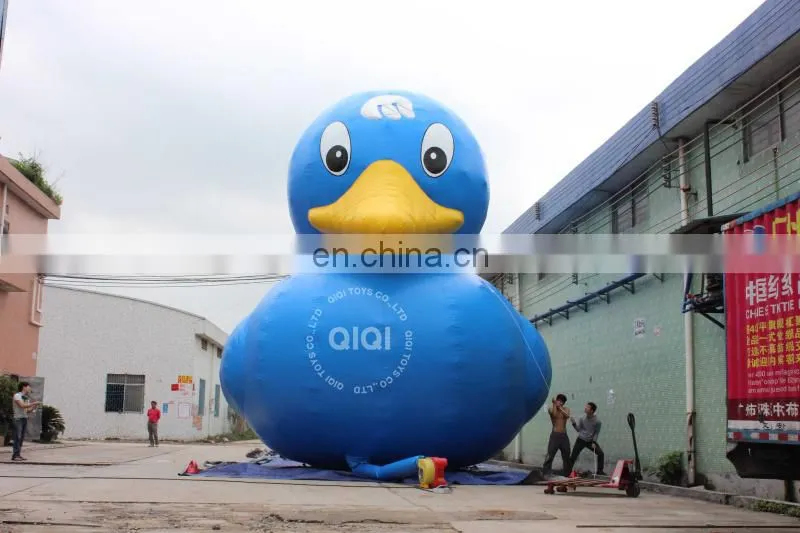 Giant inflatable rubber promotion duck