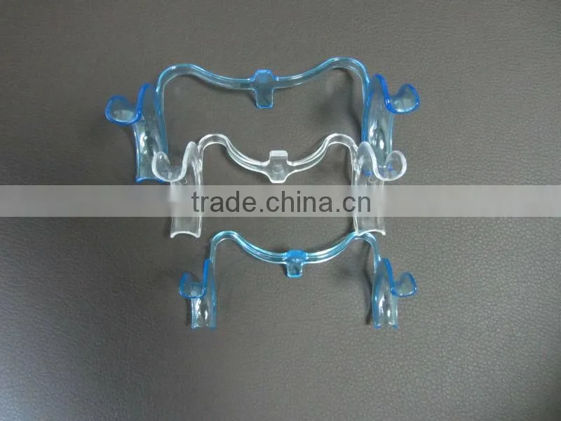 dental supplier Cheek Retractor