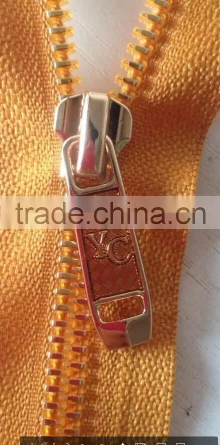 Delrin Zippers 2016 Market Latest Item Rose Golden P-S Material Zipper For Metal Zipper Slider