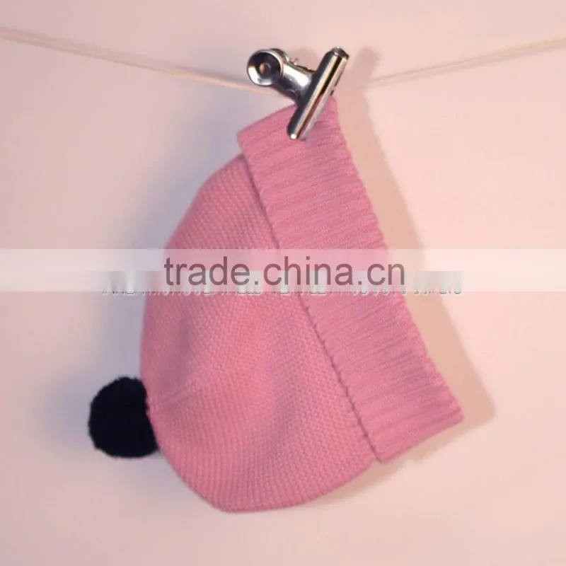 Classic Cuffed Hat Pattern in Cashmere