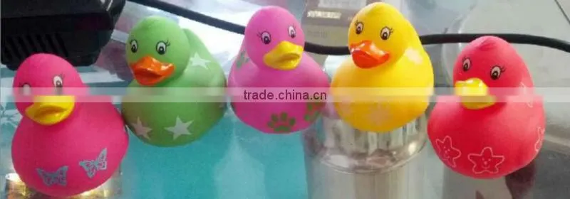 2015 hot promotion item particularly duck squeak toy