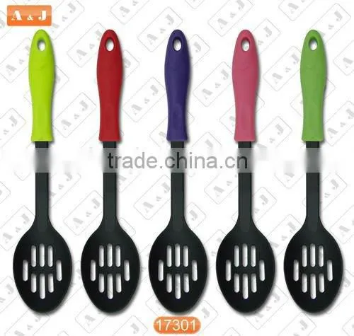 7 PCS Nylon Kitchen Tools Set with Colorful Handle