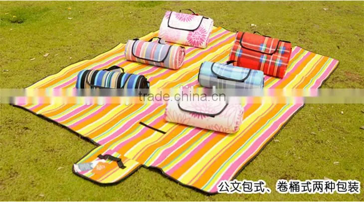 150x200cm Outdoor Foldable Beach Plaid Blanket Moistureproof Waterproof Baby Climb Plaid Blanket