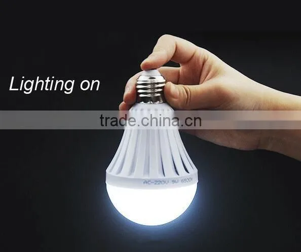 5w 7w 9w 12w smd5730 rechargeable led emergency light bulb with battery