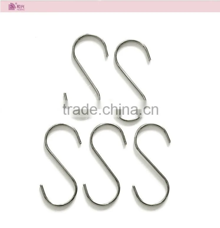 clothes line hanger hooks