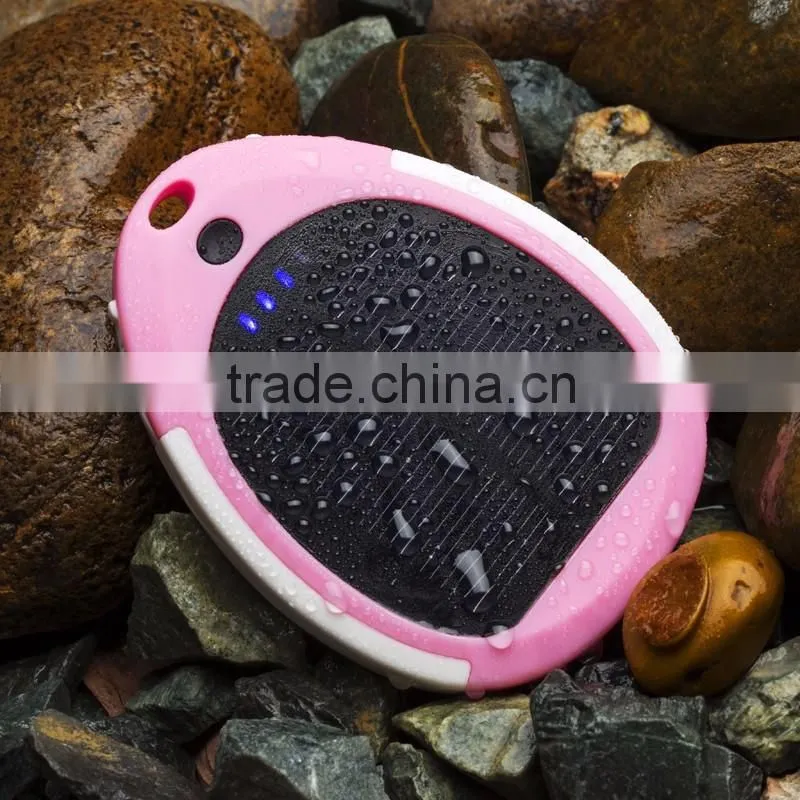 Wholesale gifts waterproof 3000mah rohs solar cell phone charger