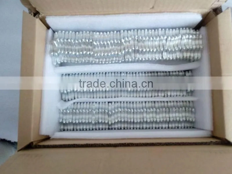 tungsten carbide tipped cutter blade used in floor preparation