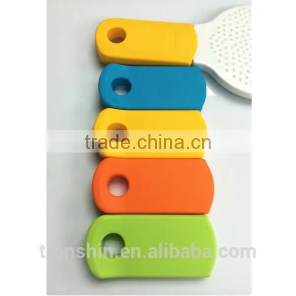 custom color silicone hot handle holder