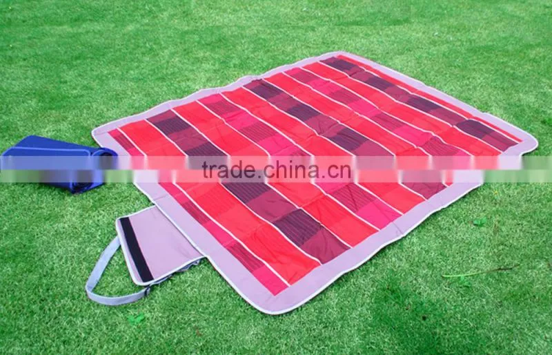 rubber play mat material laminated aluminum PE film EPE foam picnic self inflating camping mat