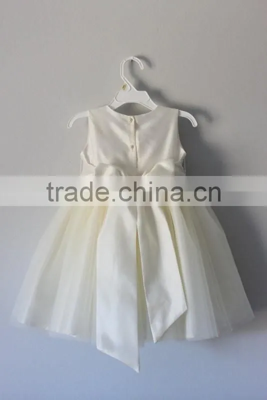 Perfect Special Occasion Flower Kids Girls Dress With Tulle Skirt Girls Tutu Dress Bow At Back Beautiful Model 2016 HSD5838