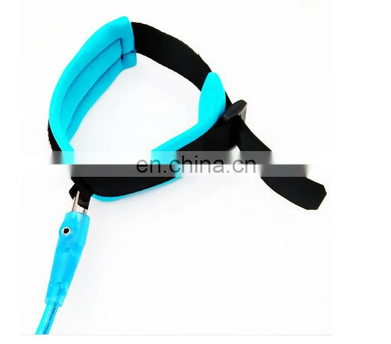 New design recommended Anti-Lost Wrist Link Safety Harnthe belt combination lock children lost with wire traction rope belt