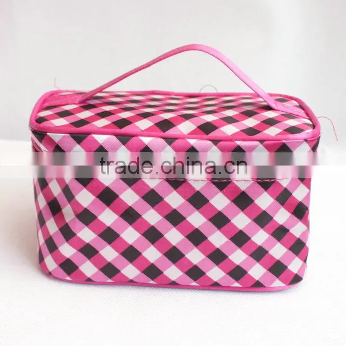 Hanging pot standing uo pouch, beautiful cosmetic tool box