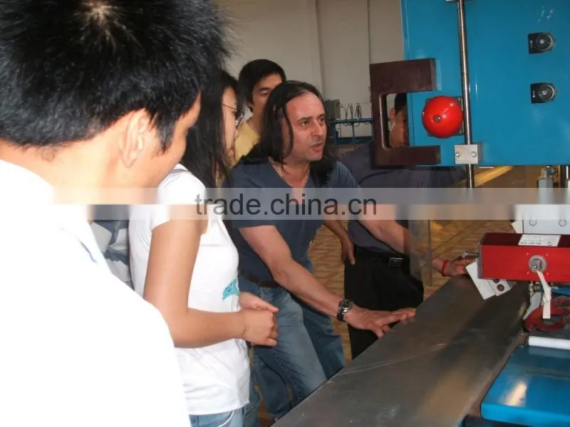 Smart Collapsible and Automatic Retractable and Open and close textile architecture for roof system