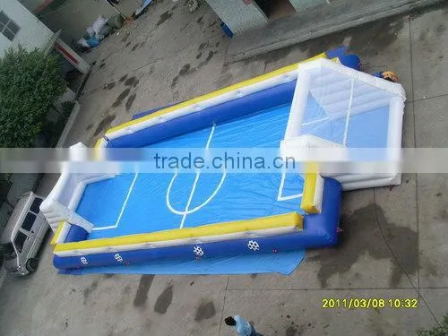 2015 new arrival inflatable football pitch for sports competition