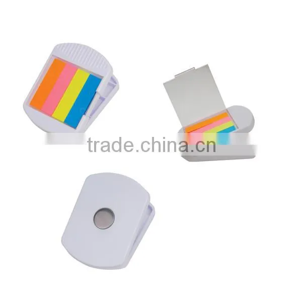 Figurine highlighter with clip and memo